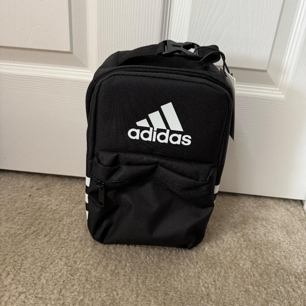 Adidas NWT Santiago 3 Lunch Bag